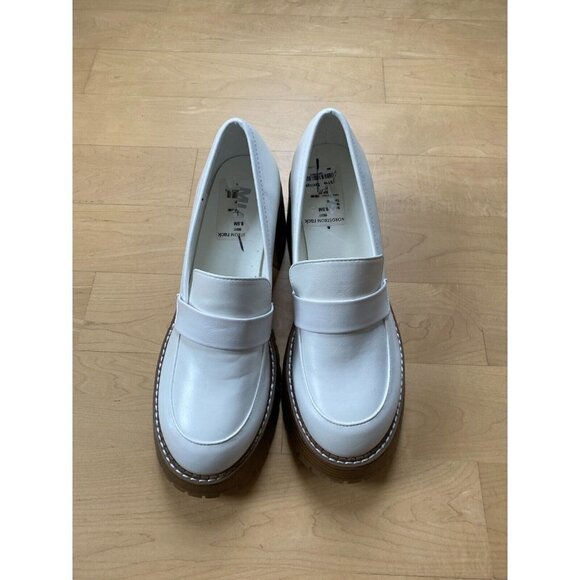 MIA Women Sz 9.5 "Dalilah" Platform Lug Sole Loafer White - Flaw markings - Picture 2 of 9